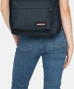 Beste Pirce 🌟 Eastpak - Out Of Office - Rugzak - 27 Liter - Triple Denim 😀 -ACROPAQ Shop 248x840