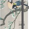 Aanbiedingen 🧨 P. Van Mastrigt Agenda 2023 - Vogelprenten Van De Japanse Meester Koson (13x18cm) - Incl. 4 Ansichtkaarten Met Vogels - Koolmezen Op Bloesemtak 😉 -ACROPAQ Shop 530x840