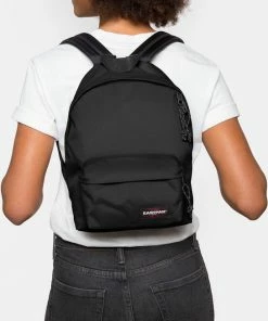 Korting 😀 Eastpak - Orbit Mini Rugzak - 10 Liter - Zwart 😍 -ACROPAQ Shop 545x840