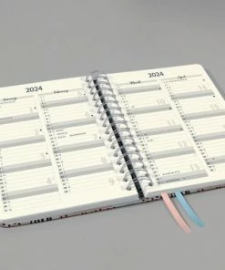 Goedkoop 🔥 Sigel Jolie Inspire - Agenda 2023 - Spiraal-agenda - A5 - 4-talig - Rose Inspiration - Hardcover. SI-J3602 ⌛ -ACROPAQ Shop 550x366 69