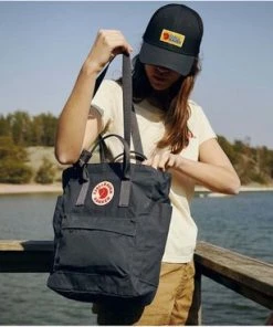 Groothandel 🎉 Fjallraven Fjällräven Kånken Totepack Unisex Rugzak - Navy ✨ -ACROPAQ Shop 550x368 1