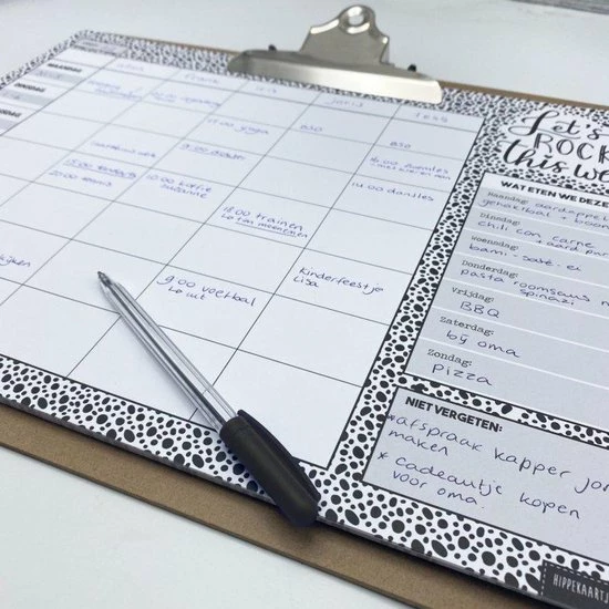 Top 10 🛒 Hippekaartjeswinkel Familieplanner XXL Op Klembord + Gratis Navulling - Weekplanner A3 - Gezinsplanner Ongedateerd - Zwart Wit - Kalender Met Ruimte Voor Notities En Wat Je Gaat Eten ⌛ 6 Top 10 🛒 Hippekaartjeswinkel Familieplanner XXL Op Klembord + Gratis Navulling - Weekplanner A3 - Gezinsplanner Ongedateerd - Zwart Wit - Kalender Met Ruimte Voor Notities En Wat Je Gaat Eten ⌛ - Afbeelding 4