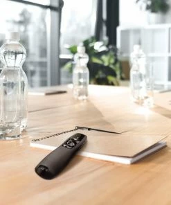 Beste recensies van 🥰 Goodlux Draadloze Presenter - Presentatie Klikker - Powerpoint Klikker + Beschermhoes ✔️ 12 Beste recensies van 🥰 Goodlux Draadloze Presenter - Presentatie Klikker - Powerpoint Klikker + Beschermhoes ✔️ -ACROPAQ Shop 550x550 691