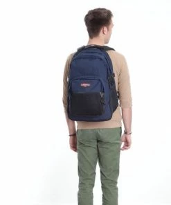 Kopen ✨ Eastpak - Tutor - Rugzak - 39 Liter - Black 🎉 -ACROPAQ Shop 550x550 886