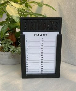Gloednieuw 🔥 Woodart Houten Verjaardagskalender 28 Cm. Black Wash Zwarte Kalender Met Losse Vellen 👏
